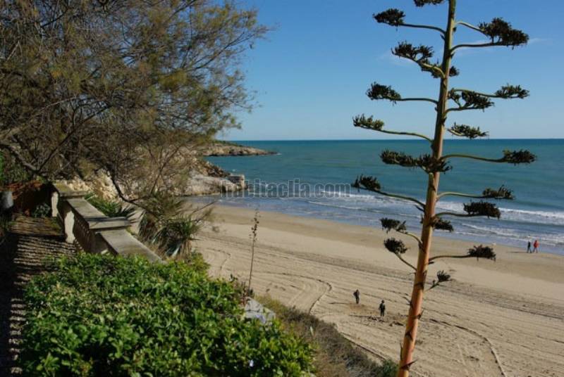 CASA PRIMERA LINEA MAR casa primera linea mar: