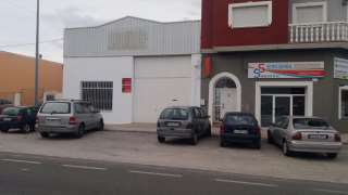 Nave industrial en Avenida alacant, 64. Nave en avenida comercial, en venta Nave industrial en Avenida alacant, 64. Nave en avenida comercial, en venta